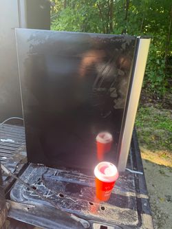 Galanz Mini Fridge Black Compact Refrigerator