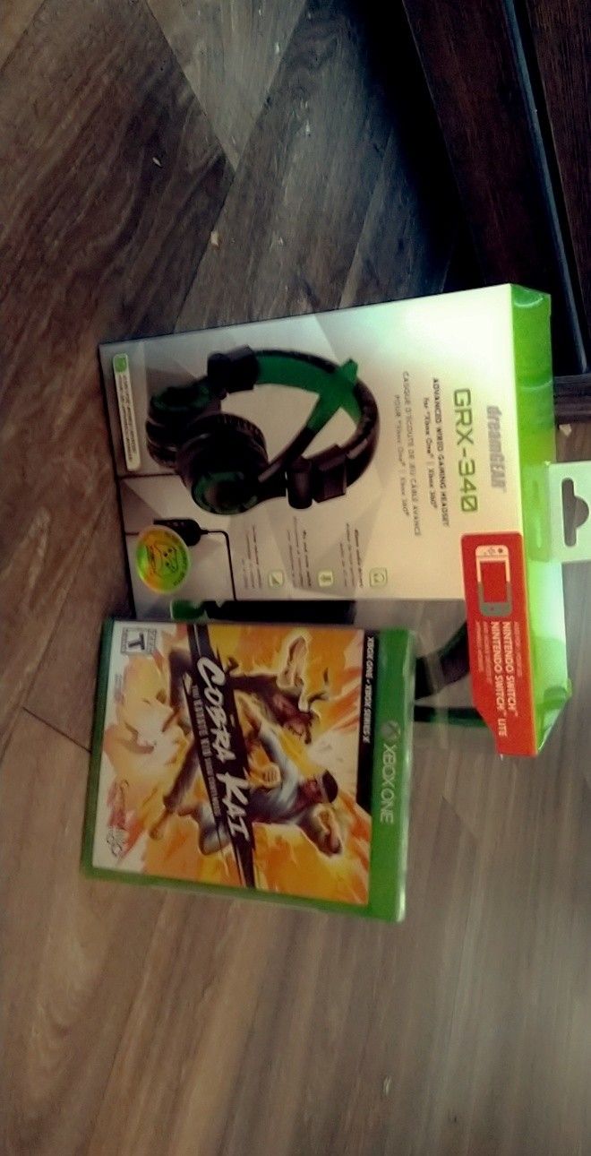 Gaming Headset And Game