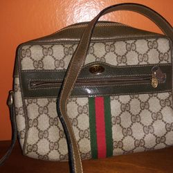 Vintage Authentic Gucci Crossbody Handbag