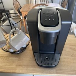 Keurig K-Elite Single Serve Coffee Maker