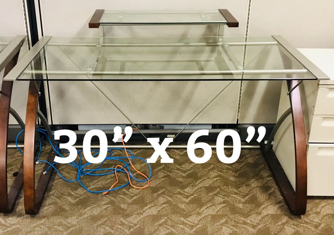 Glass desktop table