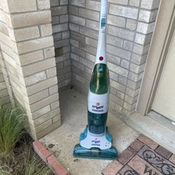 Vaccum And Carpet Wash 