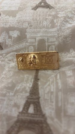 Gold ring