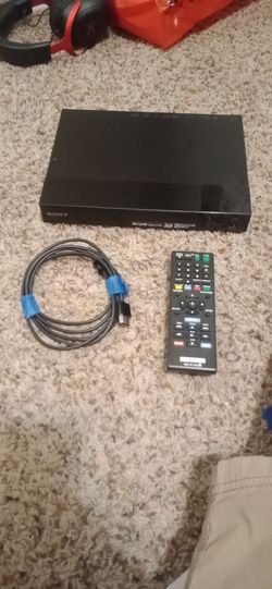 Sony 4 k HDMI upscale wifi blue ray dvd