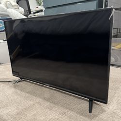 40-inch Vizio TV (Like new - never used)