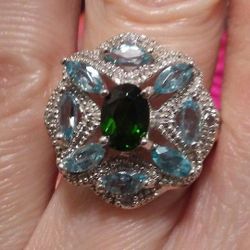 Truly Beautiful Sterling Silver Genuine Green Sapphire Cocktail Ring!