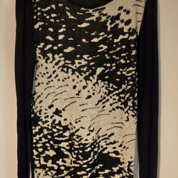 Black  long sleeve  sweater  with  black and white front  detail