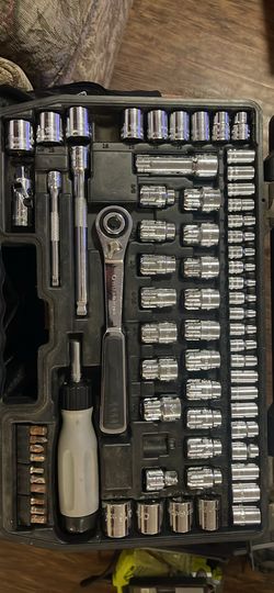 Gear ratchet set