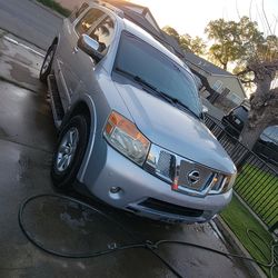 2008 nissan armada 4x4 AUTOMATICA