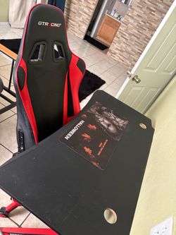 Gaming desk and chair