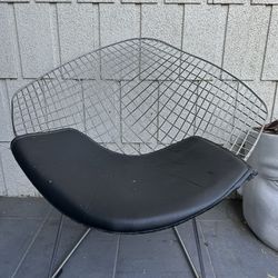 Diamond Lounge Chair 