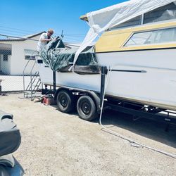 Clean StarCraft 24 Footer