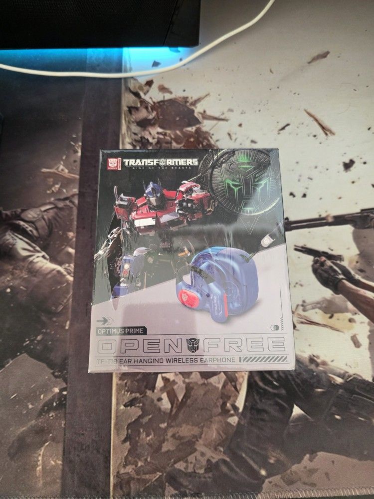 Transformers Earbuds - READ DESCRIPTION