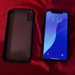 iPhone XR 64Gb Unlocked $200