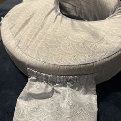 My Brest Friend Nursing Pillow
