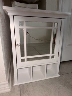 White Wall Mounted Bathroom Cabinet Mirror Glass Door