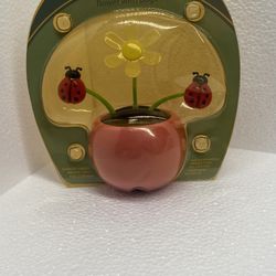 Solar Dancing flower And Bugs