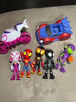 Marvel Spidey & Friends lot of 5 figure w/ 2 vehicles Gwen Miles Goblin