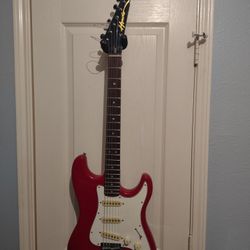 Blood Red HONDO Strat Guitar EXC* Pro Fret-level Setup Strings <125!