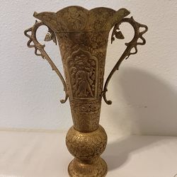 handmade bronze vase with a portrait, size 12.1/2x9.1/2