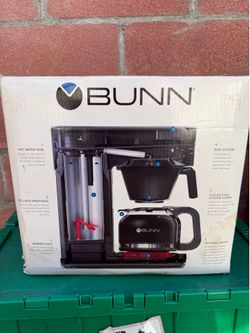 BUNN Speed Brew 10 -Cup Residential Drip coffee maker with Automatic Shut-Off ( Black )