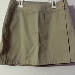 Back To School Uniform Skirt~ By GAP~ Beige Wrap-Around Skirt ~ Never Worn~Size 10