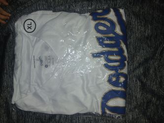 Dodgers Dave Roberts Gold Jersey 2026 SGA - Size XL - NEW