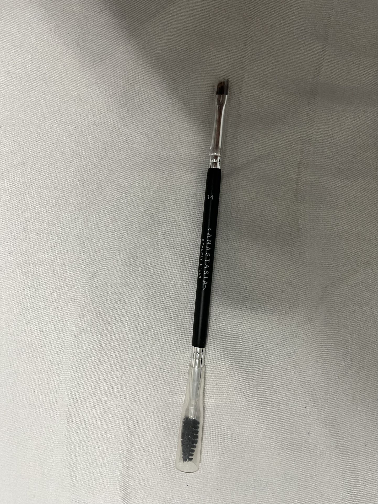 Anastasia Brush