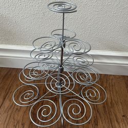 Metal Cupcake Holder 3 tier + 4th single one on top