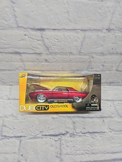 RARE Jada Toys DUB CITY 1963 FORD THUNDERBIRD DUB CITY OLD SKOOL  “CANDY RED”