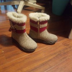 Girls Beige Snow Winter Boots Size 13