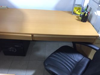 Office computer desk
