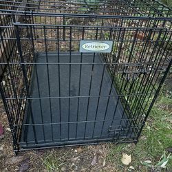 Medium Sz Dog Kennel