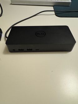 Dell D6000 USB-C Docking Station with Power Adapter