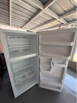 Insignia fridge, white, full size, like NEW