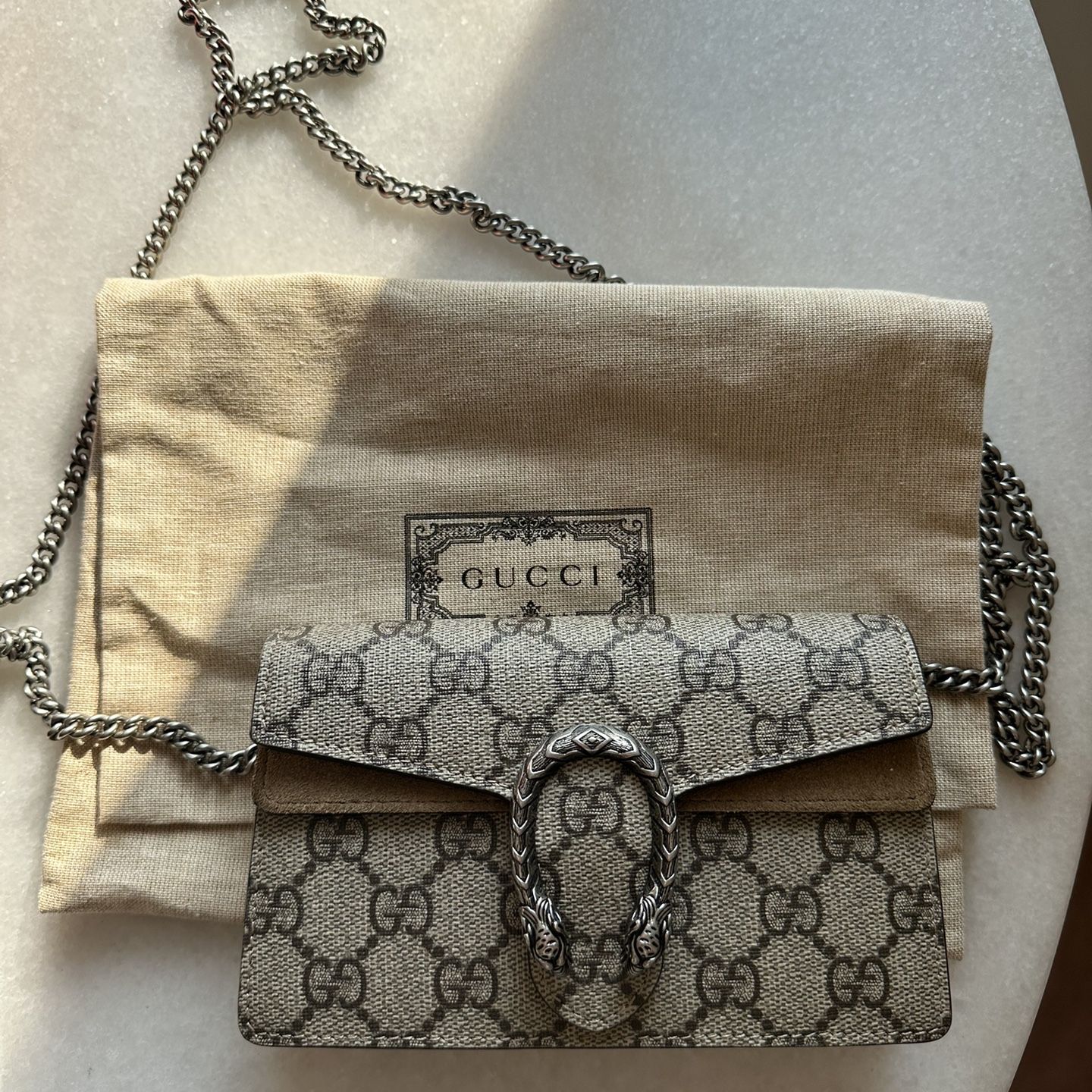 Gucci Dionysus GG Supreme super mini bag