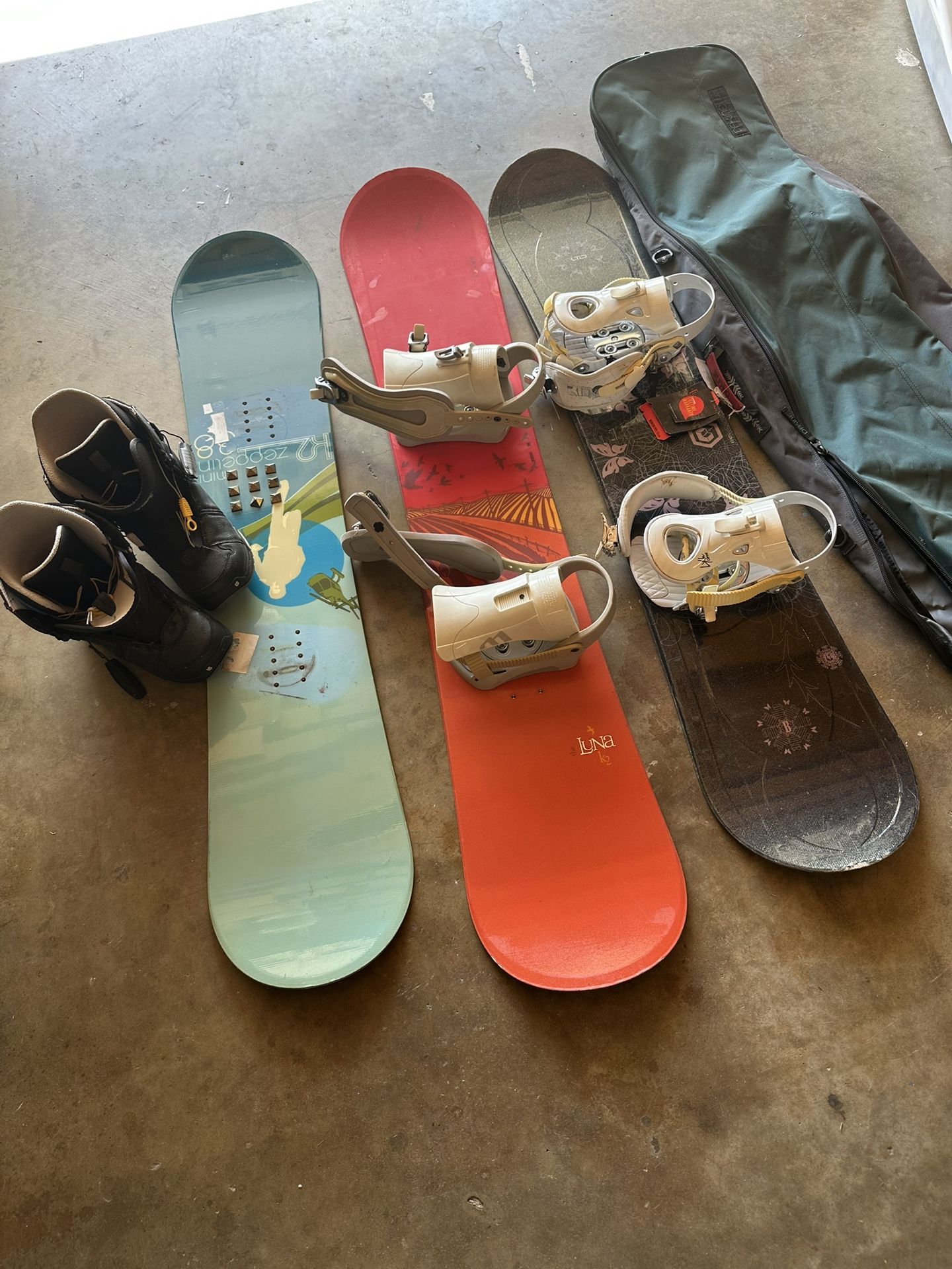 K2 Snowboards Set And Size 6 Boots With Bag