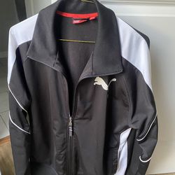 Men’s Puma Jacket Size Large 
