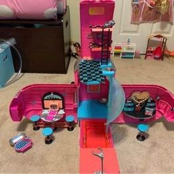 LOL Surprise OMG 4 in 1 Glamper Fashion Camper Deluxe Doll Playset