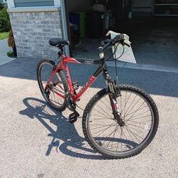 Trek 820 Mountain Bike