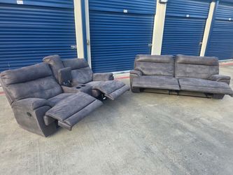 Reclining couch and loveseat