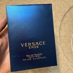 Men’s brand new versace cologne 