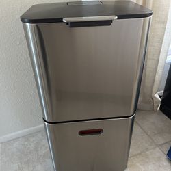 Joseph Joseph Totem Max Waste & Recycling Bin