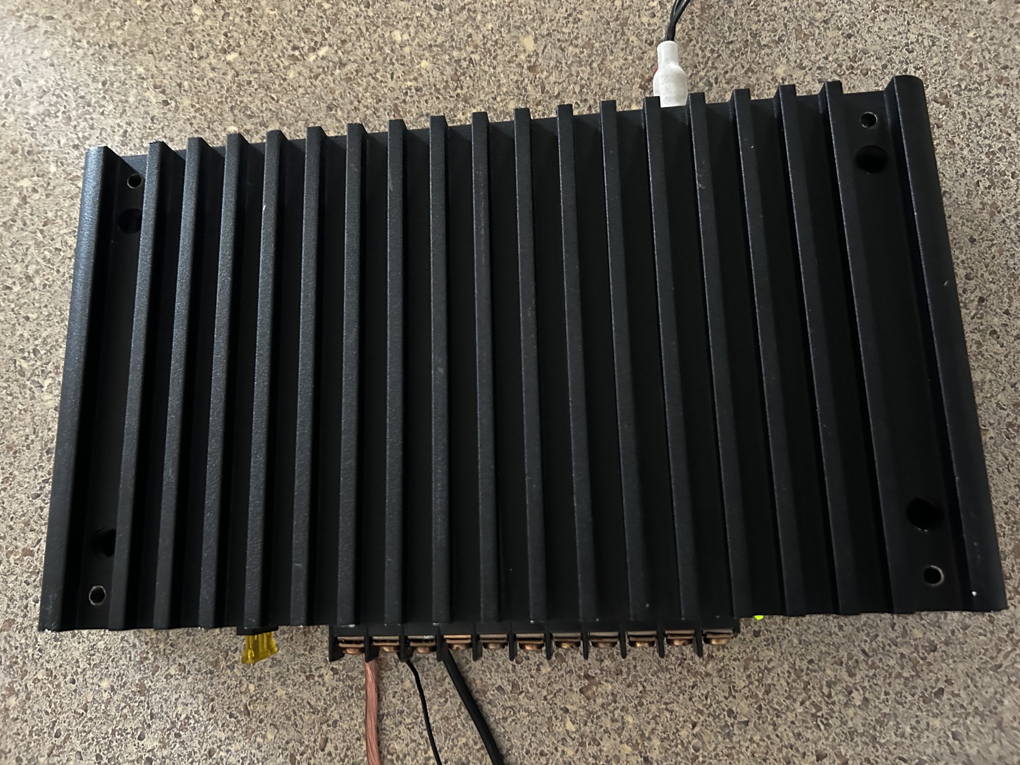 Old School Car Amplifier 80s 90s vintage Amp Rockwood Force 1 series 4channel Amplifier 200watts perfect for doors speakers