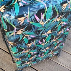 Body GLOVE MEDIUM SIZED SUITCASE