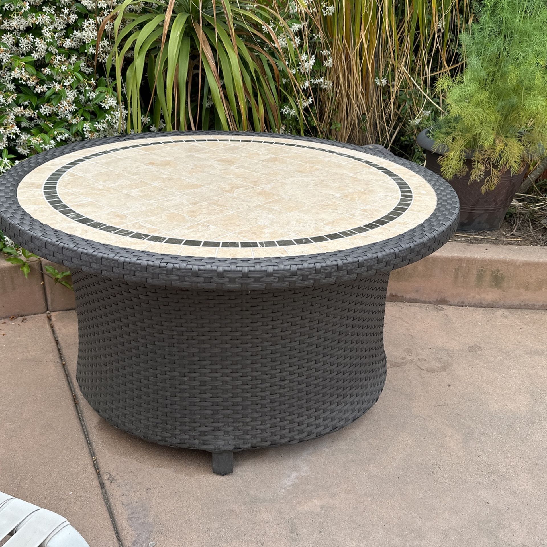 Patio Table for Sale in San Diego, CA OfferUp
