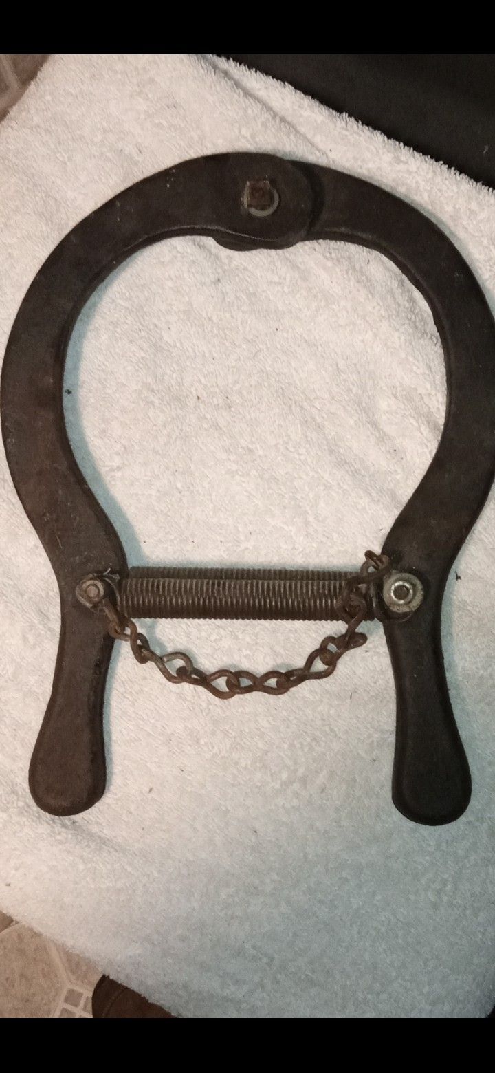 Iron Horseshoe antique Strongman Exercise Equipment
