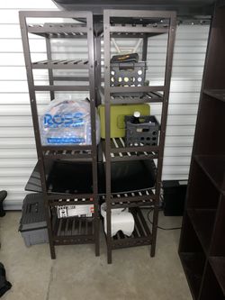 standing shelving