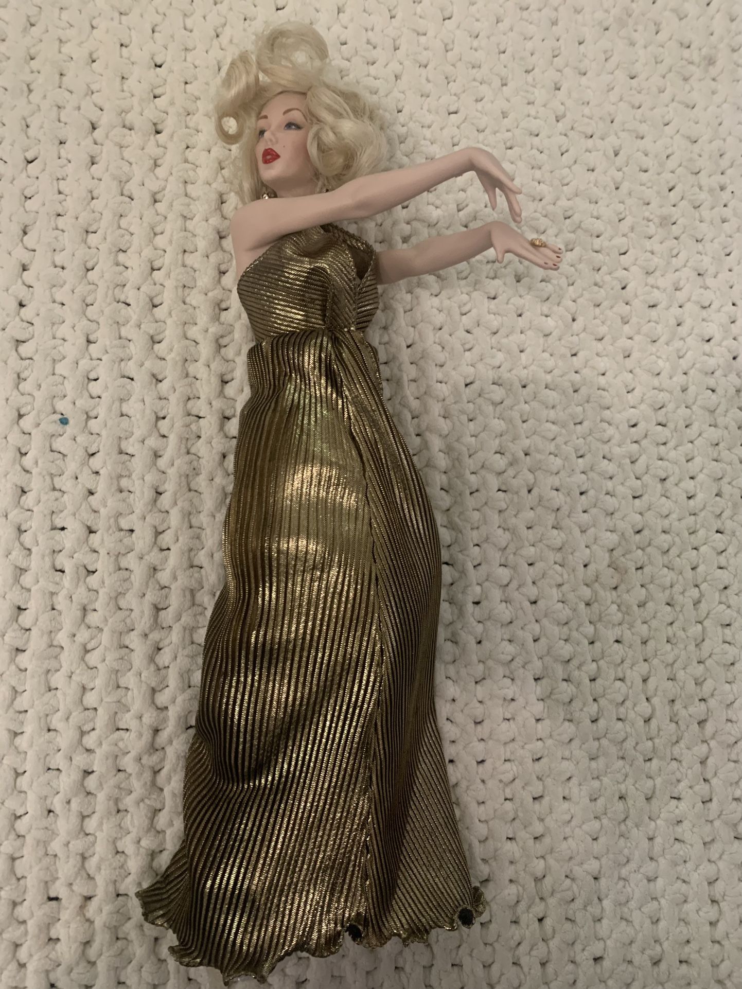 slim fit dress slacks Andy Warhol – Gold Marilyn Monroe (1962)