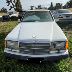 1991 Mercedes 300e Parts 